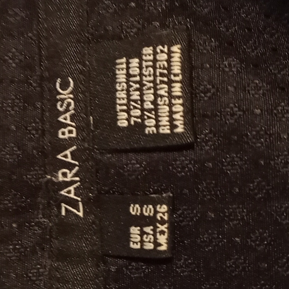 Zara Basic Full Black Midi Skirt in Size S - Picture 4 of 4